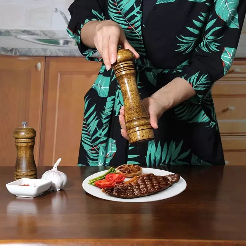 Moedor Manual de Pimenta e Temperos em Madeira – Coleção Housilar