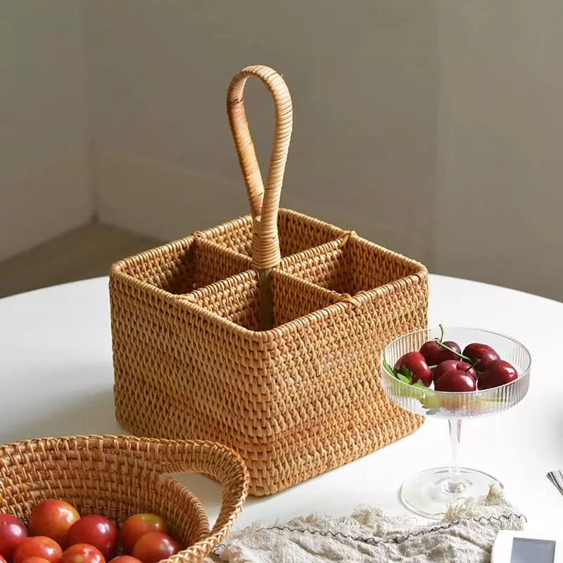 Cesta de Armazenamento em Rattan Feita à Mão – Coleção Housilar