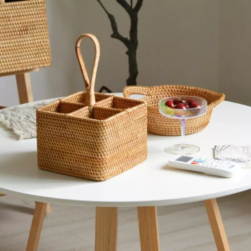 Cesta de Armazenamento em Rattan Feita à Mão – Coleção Housilar