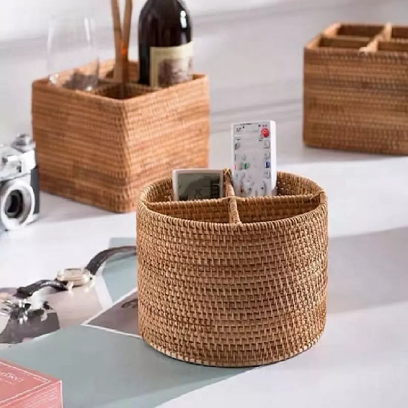 Cesta de Armazenamento em Rattan Feita à Mão – Coleção Housilar
