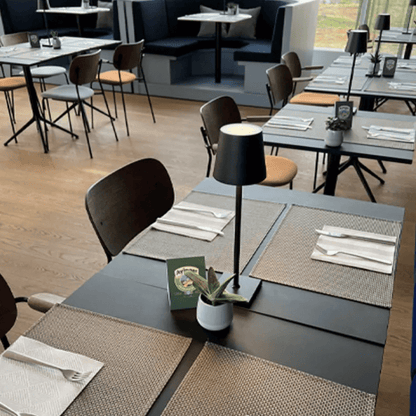 Luminária de Mesa LED Portátil – Coleção Housilar